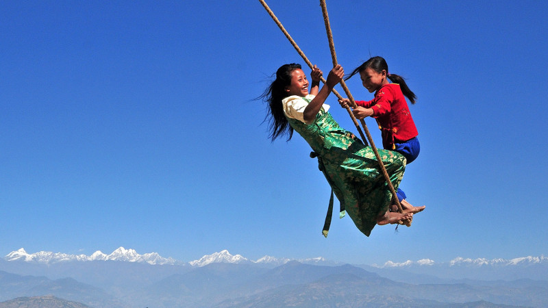 हराउँदै पिङ संस्कृति... (तस्वीरहरू)
